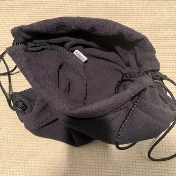 The North Face Fleece Sack Pack - Picture 3 of 3